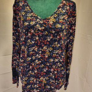 Ruff Hewn NWT Navy Floral & Lace Long Sleeved V-Neck Blouse PXL